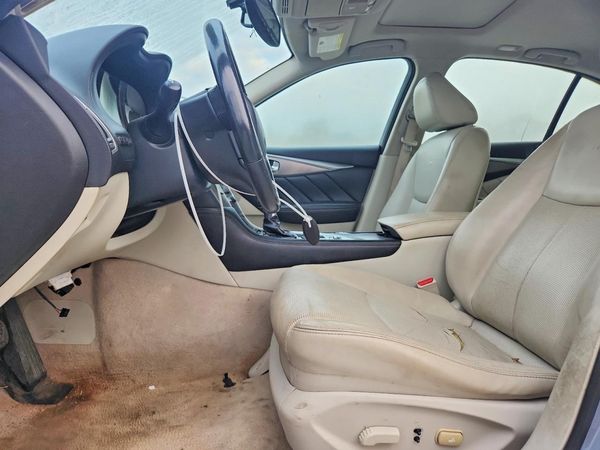 2014 INFINITI Q50