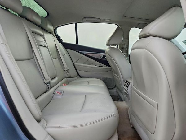 2014 INFINITI Q50