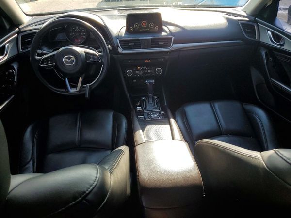 2018 MAZDA 3 Touring — CKPT