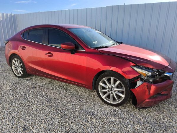 2017 MAZDA 3 Touring — Passenger 3/4