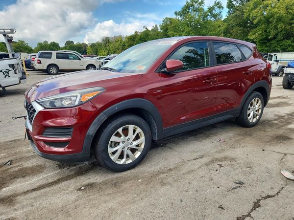 2019 HYUNDAI TUCSON SE — Front 3/4