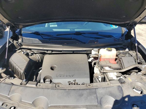 2020 CHEVROLET TRAVERSE LT — Engine bay