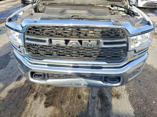 2022 RAM 2500 Tradesman — Engine bay