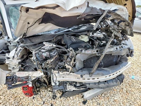 2026 ACURA MDX — Engine bay