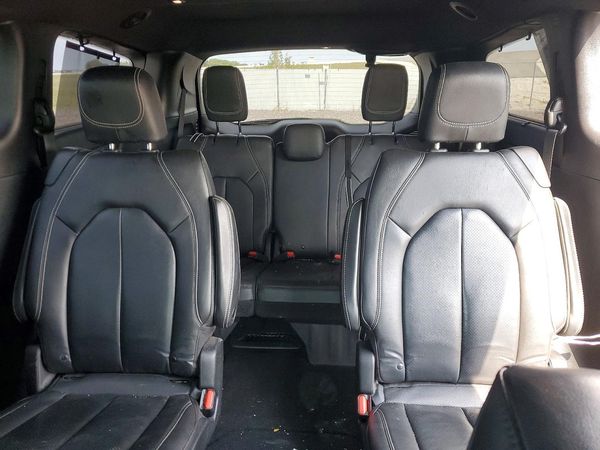 2020 CHRYSLER PACIFICA — SUVN
