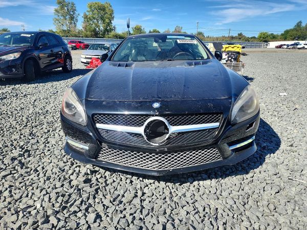 2016 MERCEDES-BENZ SL SL550