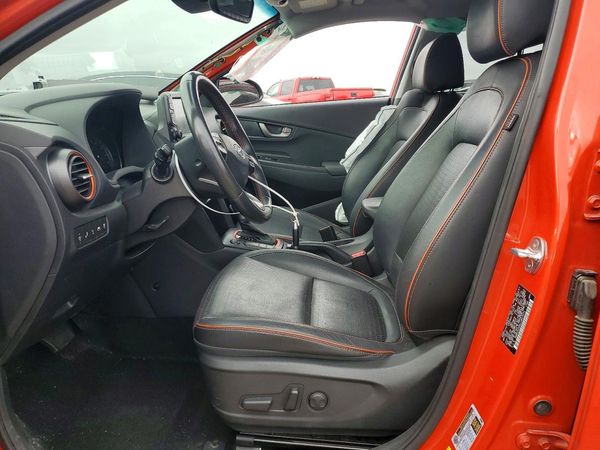 2020 HYUNDAI KONA Ultimate — DENT