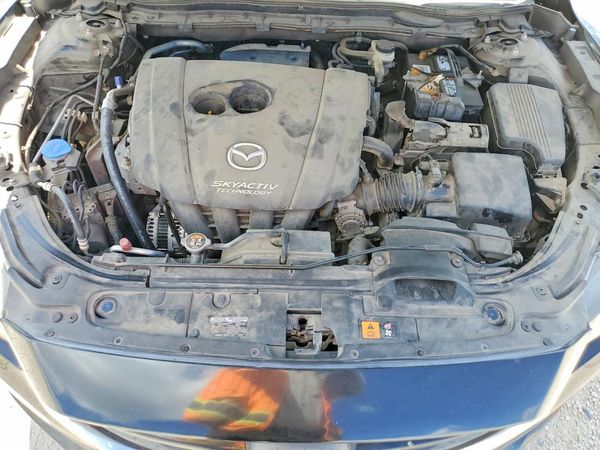 2017 MAZDA 6 — Engine bay