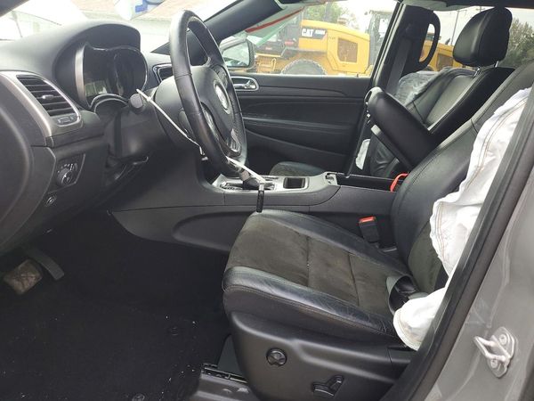2020 JEEP GRAND CHEROKEE — DENT