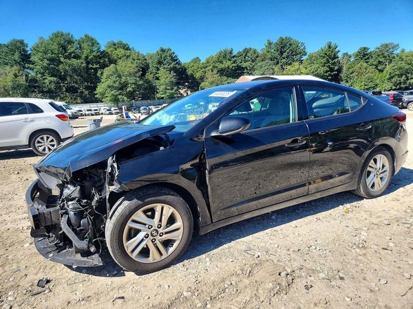 2019 HYUNDAI ELANTRA — Front 3/4