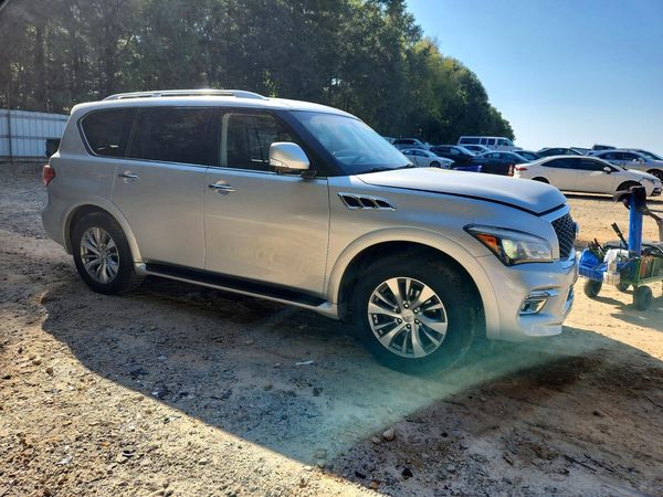 2017 INFINITI QX80 — Passenger 3/4