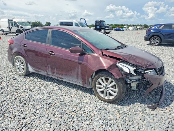 2017 KIA FORTE — Passenger 3/4