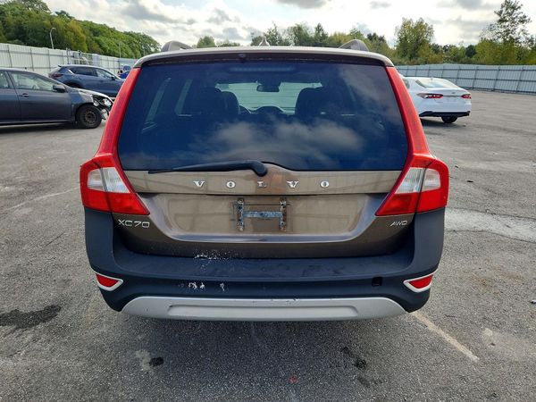 2012 VOLVO XC70 — DIRR