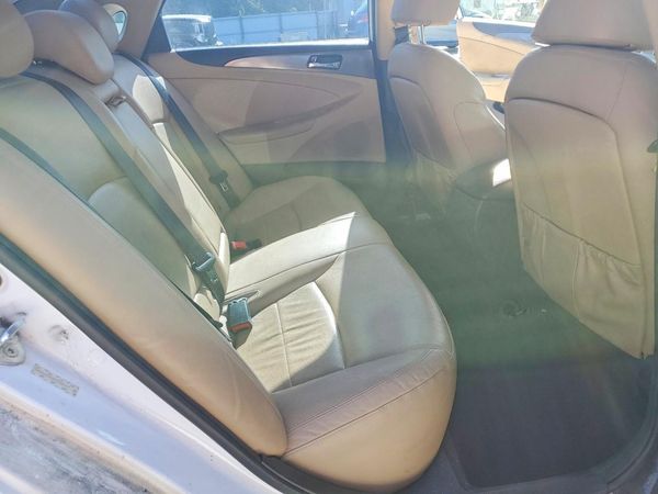 2015 HYUNDAI SONATA GLS(Middle)