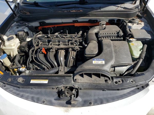 2015 HYUNDAI SONATA GLS(Middle)