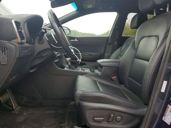 2022 KIA SPORTAGE — DENT