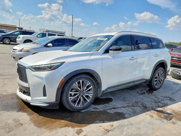 2027 INFINITI QX60 Luxe — Front 3/4