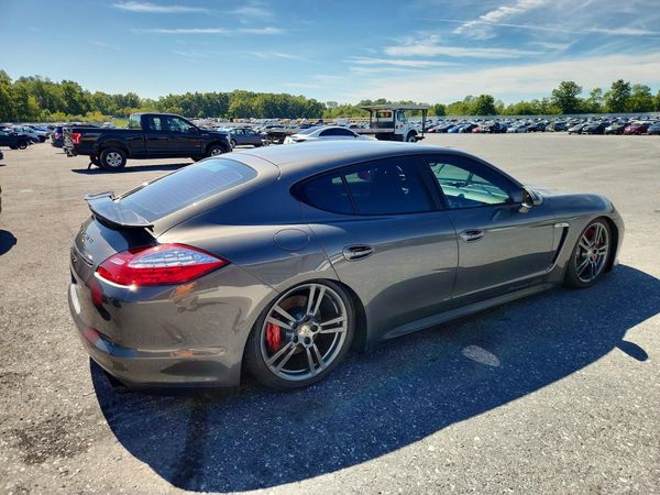 2013 PORSCHE PANAMERA — PSRA