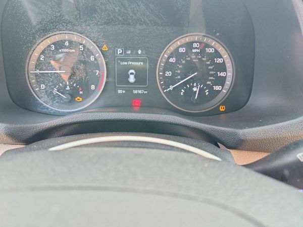 2016 HYUNDAI TUCSON