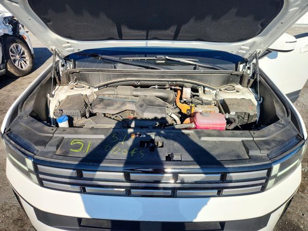 2025 HYUNDAI SANTA FE SEL — Engine bay