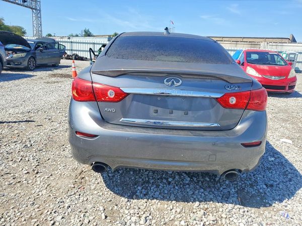 2017 INFINITI Q50