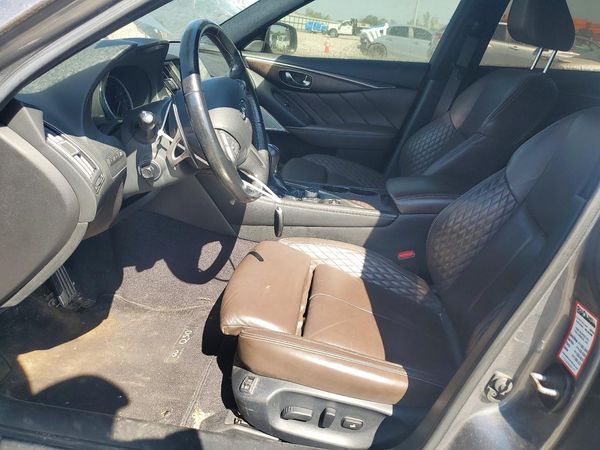 2017 INFINITI Q50