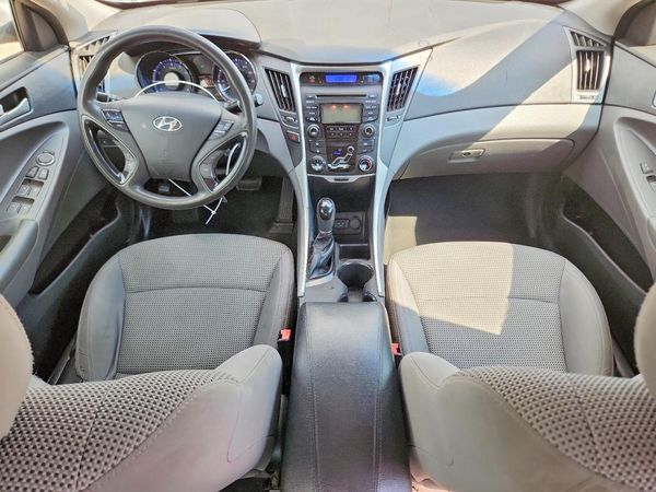 2013 HYUNDAI SONATA GLS/ GLS Popular