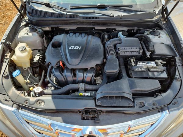2013 HYUNDAI SONATA GLS/ GLS Popular