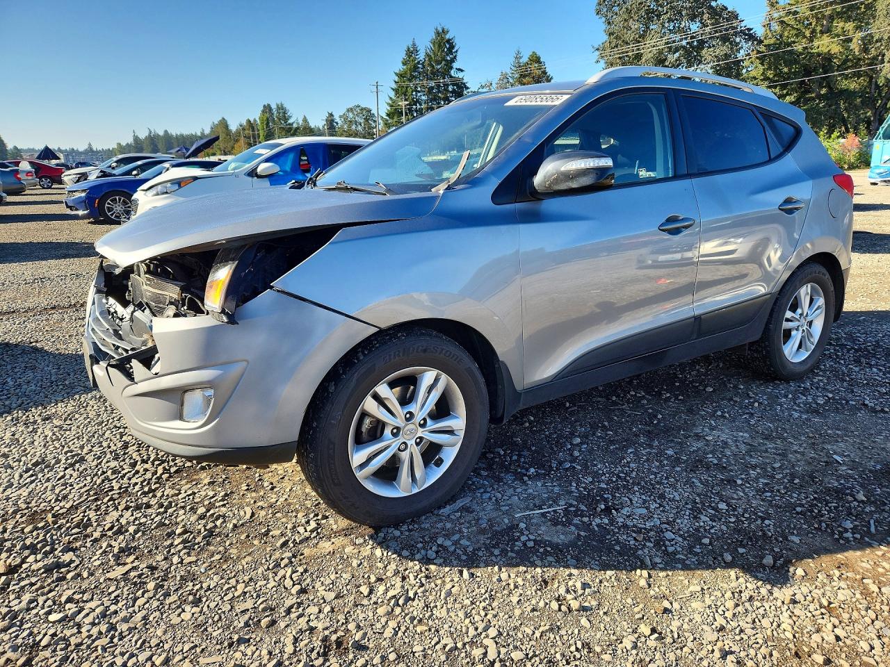 2013 HYUNDAI TUCSON — Front 3/4