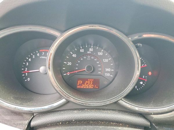 2013 KIA SORENTO Base / LX