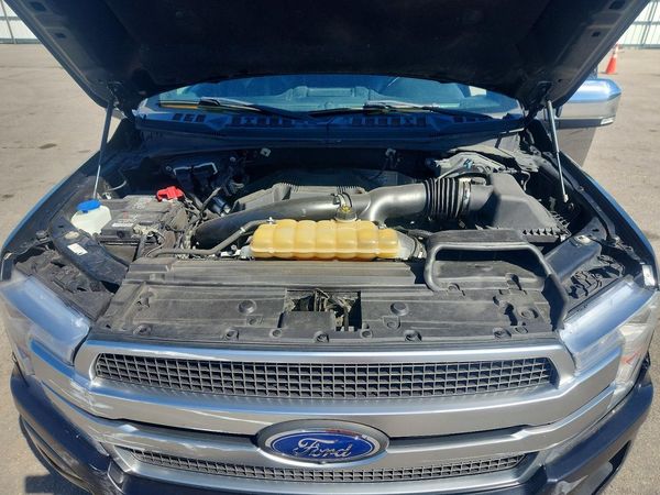 2019 FORD F150 — Engine bay