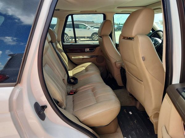 2013 LAND ROVER RANGEROVER HSE LUX — PSRS