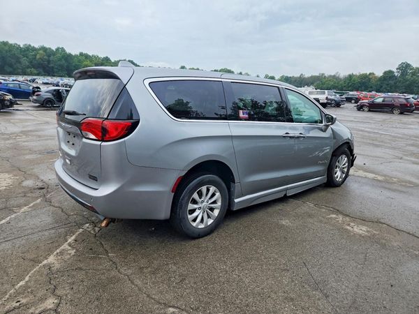 2018 CHRYSLER PACIFICA — PSRA