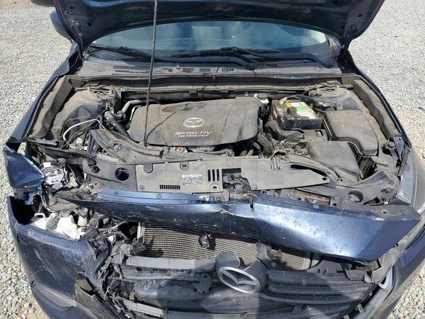 2017 MAZDA 3 Sport — Engine bay