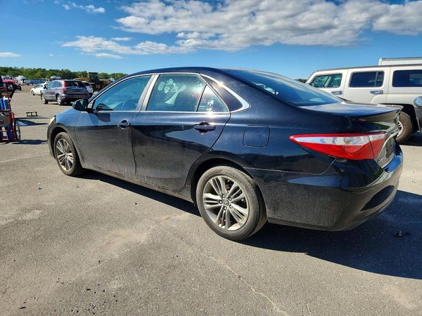 2016 TOYOTA CAMRY