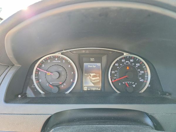 2016 TOYOTA CAMRY