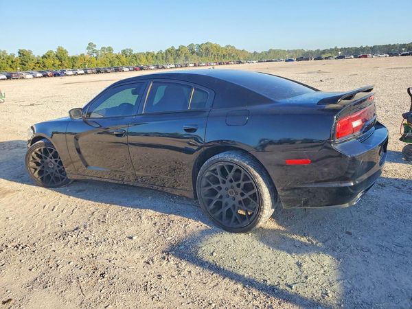 2013 DODGE CHARGER SE