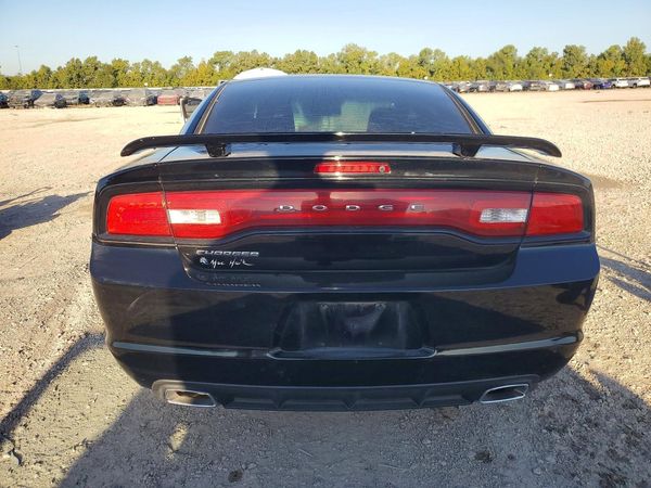 2013 DODGE CHARGER SE