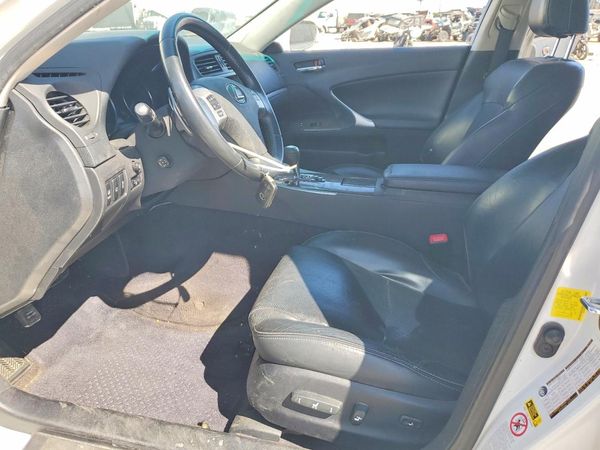 2012 LEXUS IS 350C — DENT