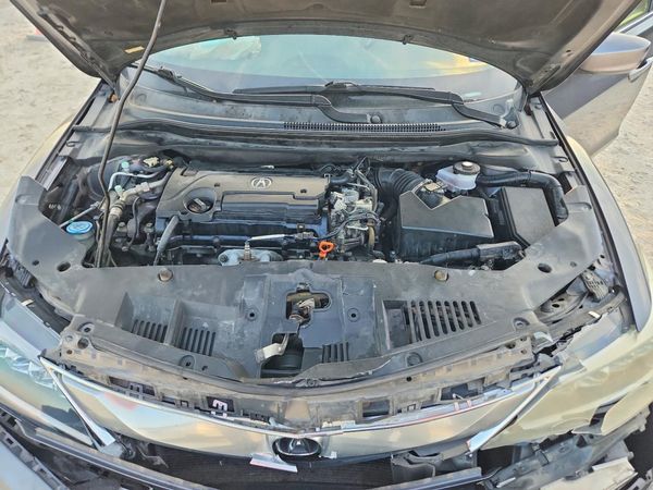2018 ACURA ILX Base/Acura Watch Plus — Engine bay