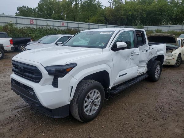 2024 TOYOTA TACOMA — Front 3/4