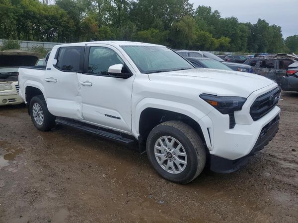 2024 TOYOTA TACOMA — Passenger 3/4