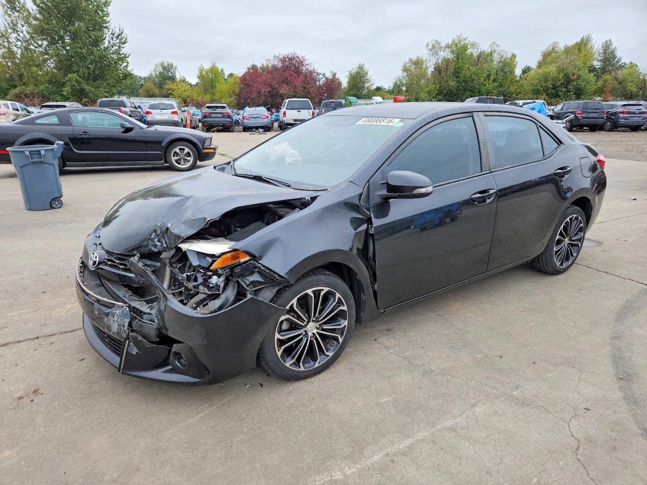 2015 TOYOTA COROLLA — Front 3/4