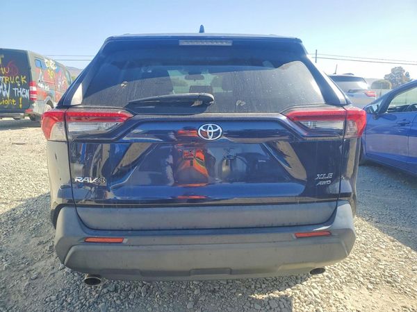 2019 TOYOTA RAV4 XLE / XLE Premium 4WD — DIRR