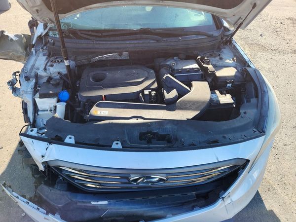 2015 HYUNDAI SONATA — Engine bay