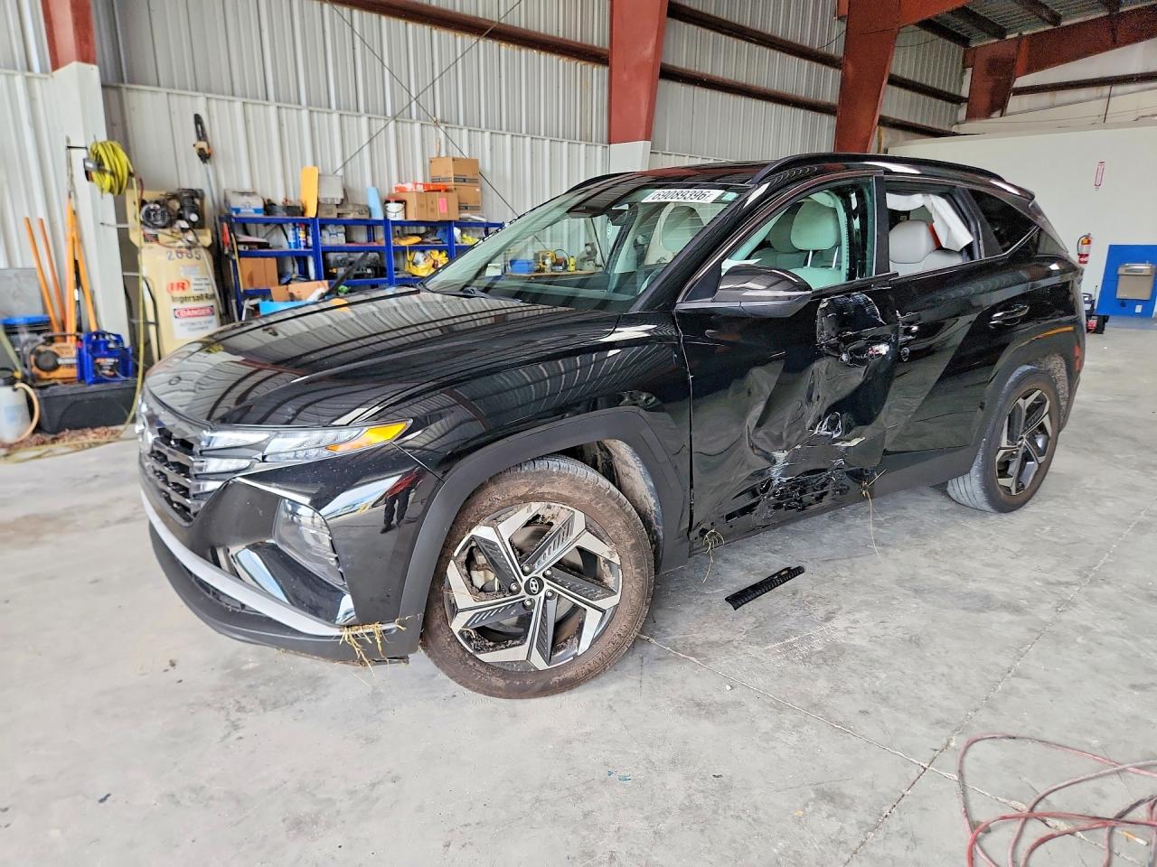 2024 HYUNDAI TUCSON — Front 3/4