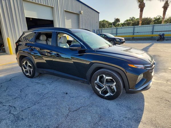 2024 HYUNDAI TUCSON — Passenger 3/4
