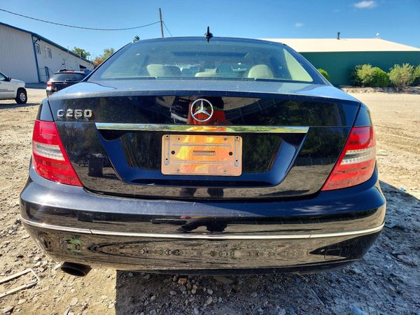 2012 MERCEDES-BENZ C C250