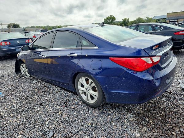 2013 HYUNDAI SONATA — DSRA