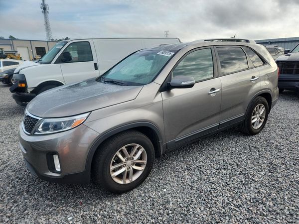 2014 KIA SORENTO Base/ LX